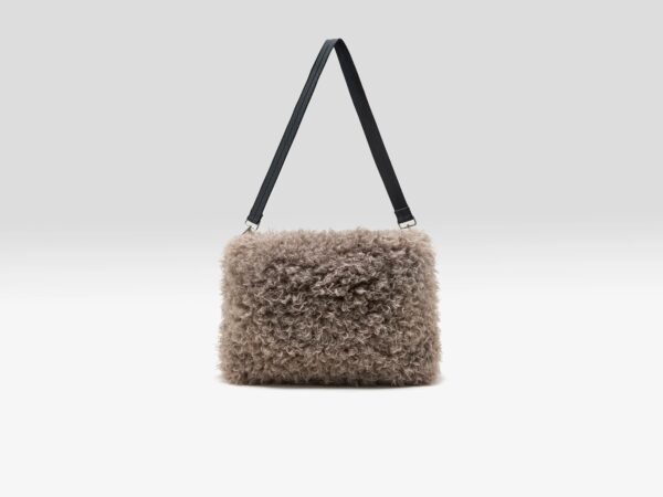Helbi faux-fur handbag (262 / W / DUST)