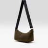 BW26282320P1897-521_16754169999_039f27e8-5ca5-4f83-8144-fbbaab1bee52.jpg Hane sling bag (262 / W / CARBONE)