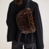 BW26282520F2625-CBA_1644906_ea45a067-0f11-4348-a8c5-779ddd31e189.jpg Joswel muff bag (262 / W / COMBO A)