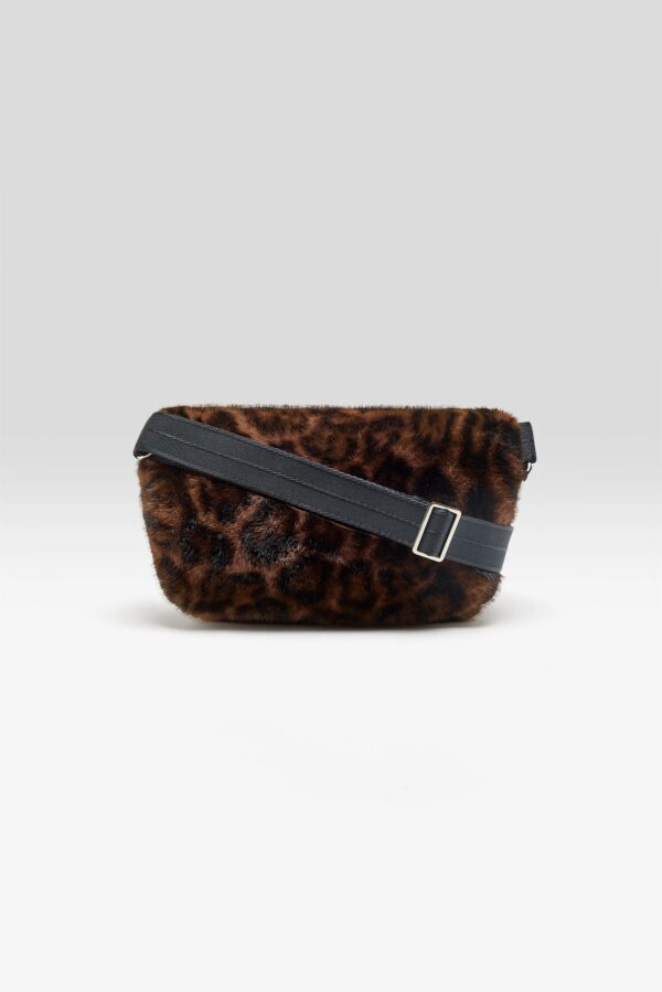 BW26282520F2625-CBA_16759119999_e69eb7d1-bc8a-4fda-82e8-fc0b4c3d8dab.jpg Joswel muff bag (262 / W / COMBO A)