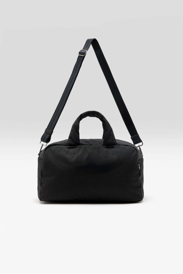 BW26282720P1897-916_16755309999_145826b7-ace0-4f04-b910-9ab438f3978a.jpg Helton duffle-style bag (262 / W / BLACK BEAUTY)